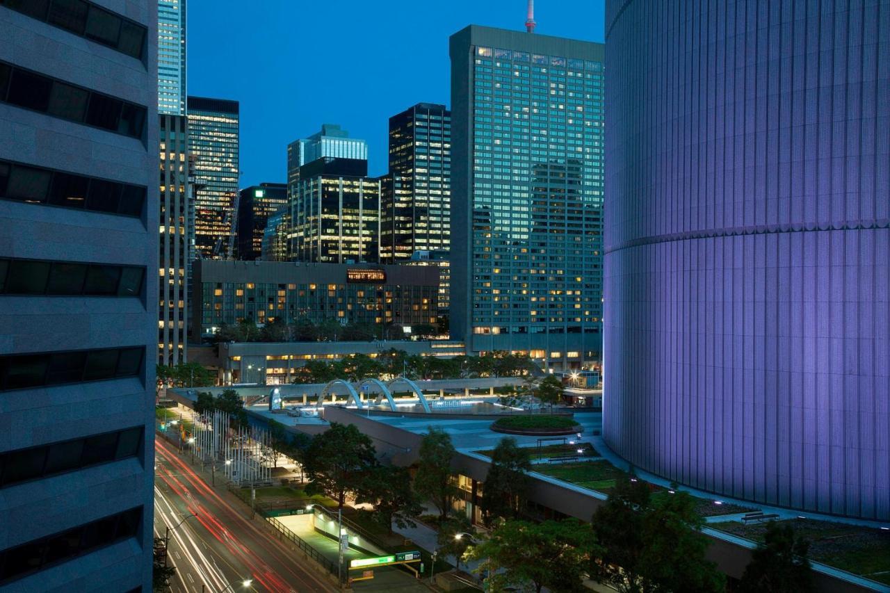 Marriott Downtown At Cf Toronto Eaton Centre Hotel Exterior foto
