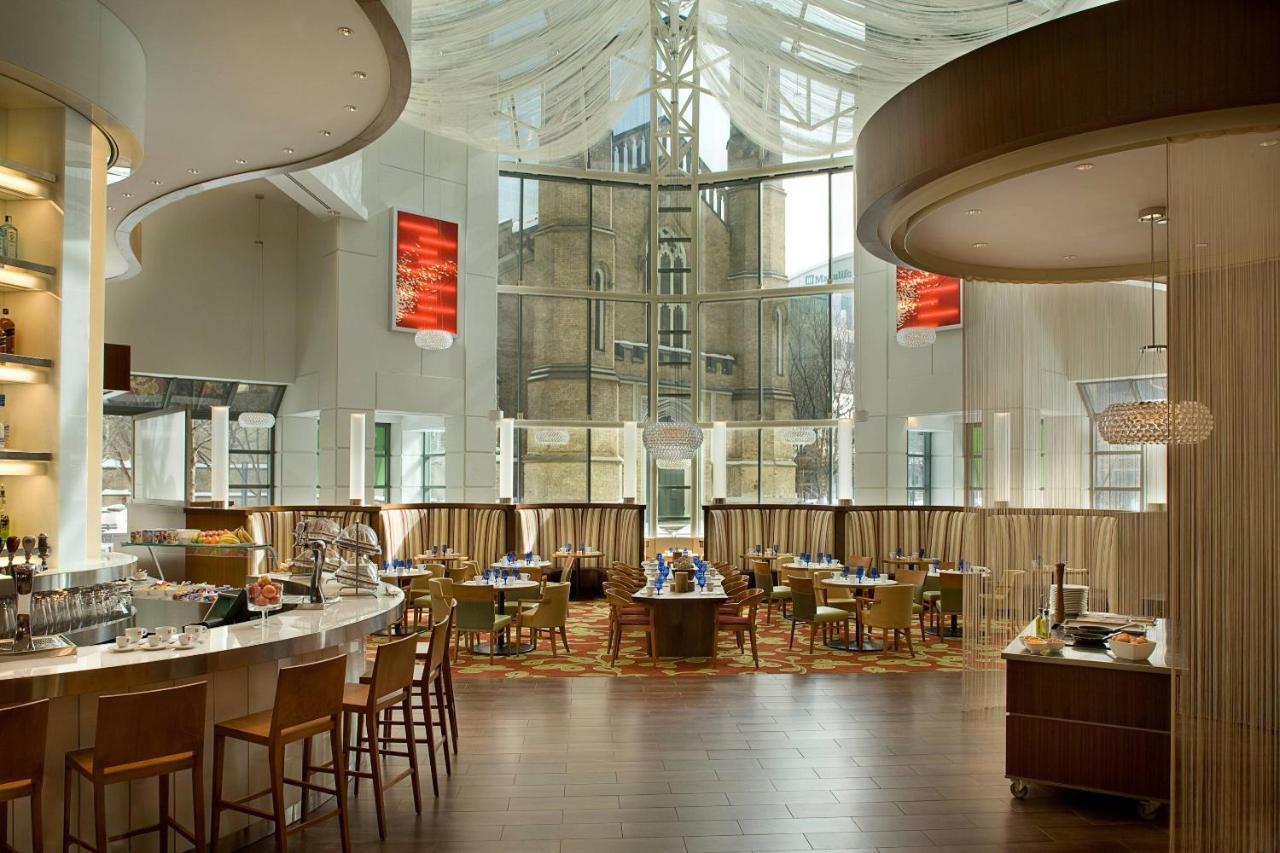 Marriott Downtown At Cf Toronto Eaton Centre Hotel Exterior foto